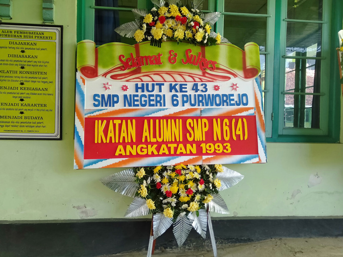 Hut Sekolah